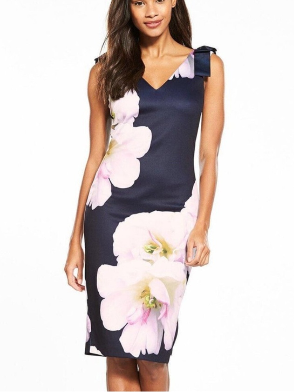 Ted Baker London

SOLEIA BOW SHOULDER BODYCON DRESS IN GARDENIA PRINT - NAVY